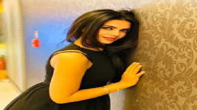 Ayaat Khan